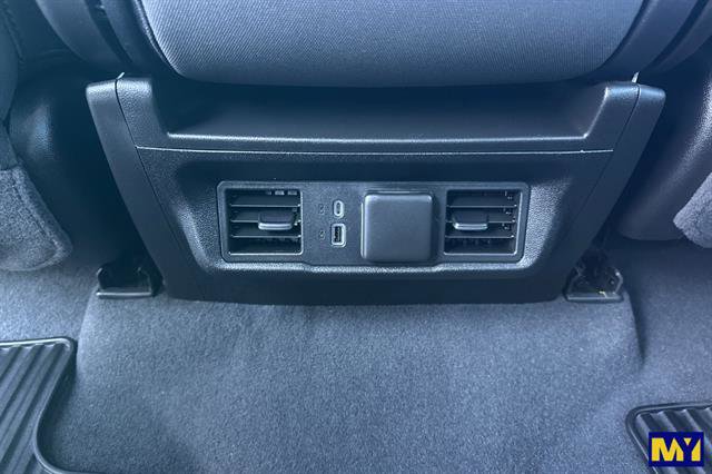 Used 2025 Chevrolet Silverado 1500 LT image 15