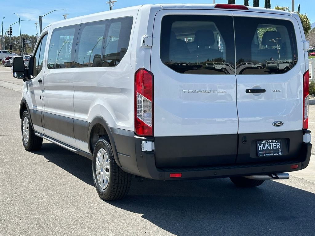 Used 2023 Ford Transit 350 XLT image 5