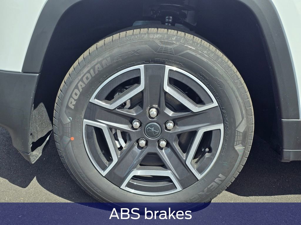 New 2026 Jeep Cherokee Limited image 9