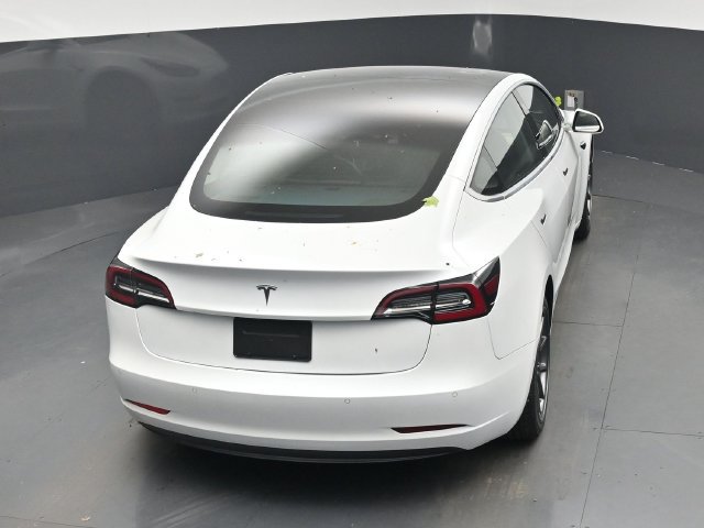 Used 2020 Tesla Model 3 Standard Range RWD image 25