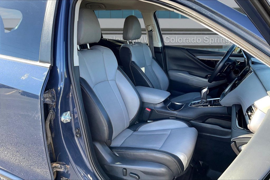 Used 2023 Subaru Outback Limited XT AWD/4WD image 28