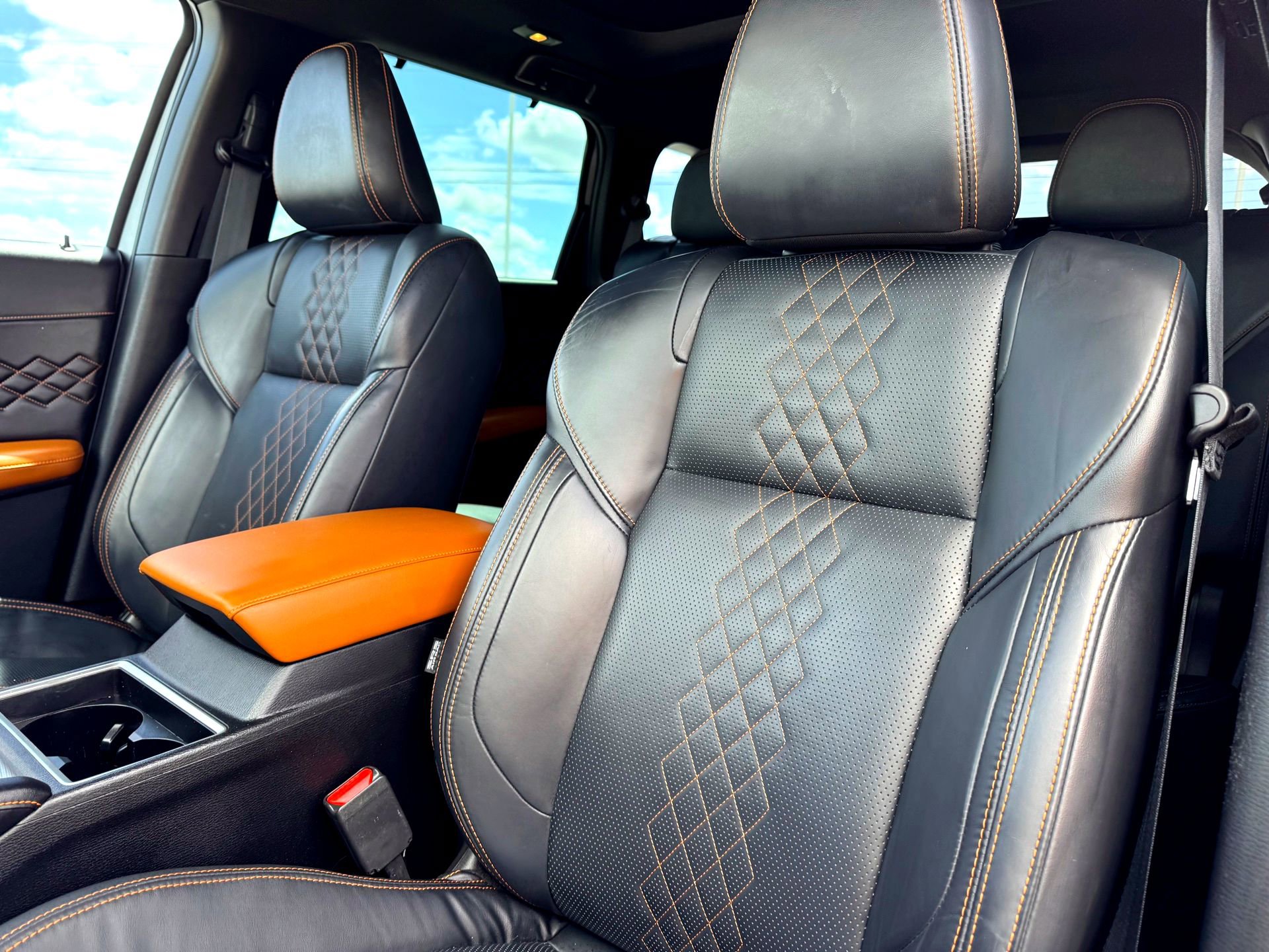 Used 2022 Mitsubishi Outlander SEL image 13