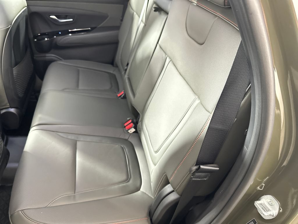 Used 2025 Hyundai Santa Cruz Limited AWD/4WD image 26