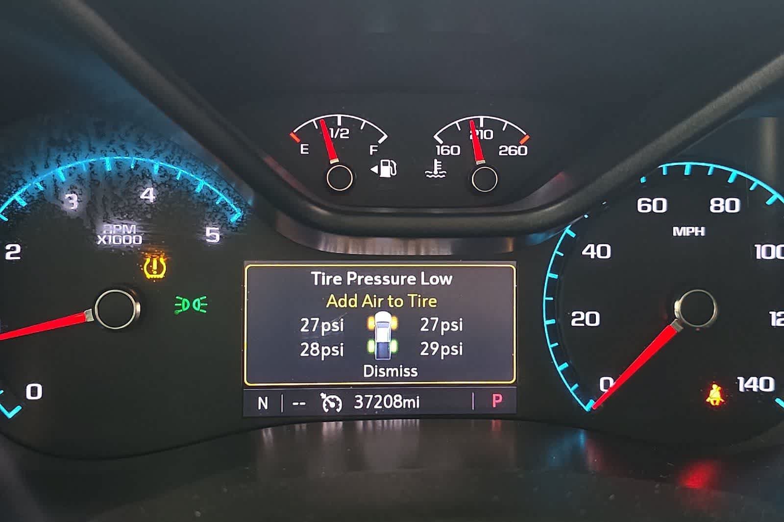 Used 2019 Chevrolet Colorado ZR2 AWD/4WD image 24