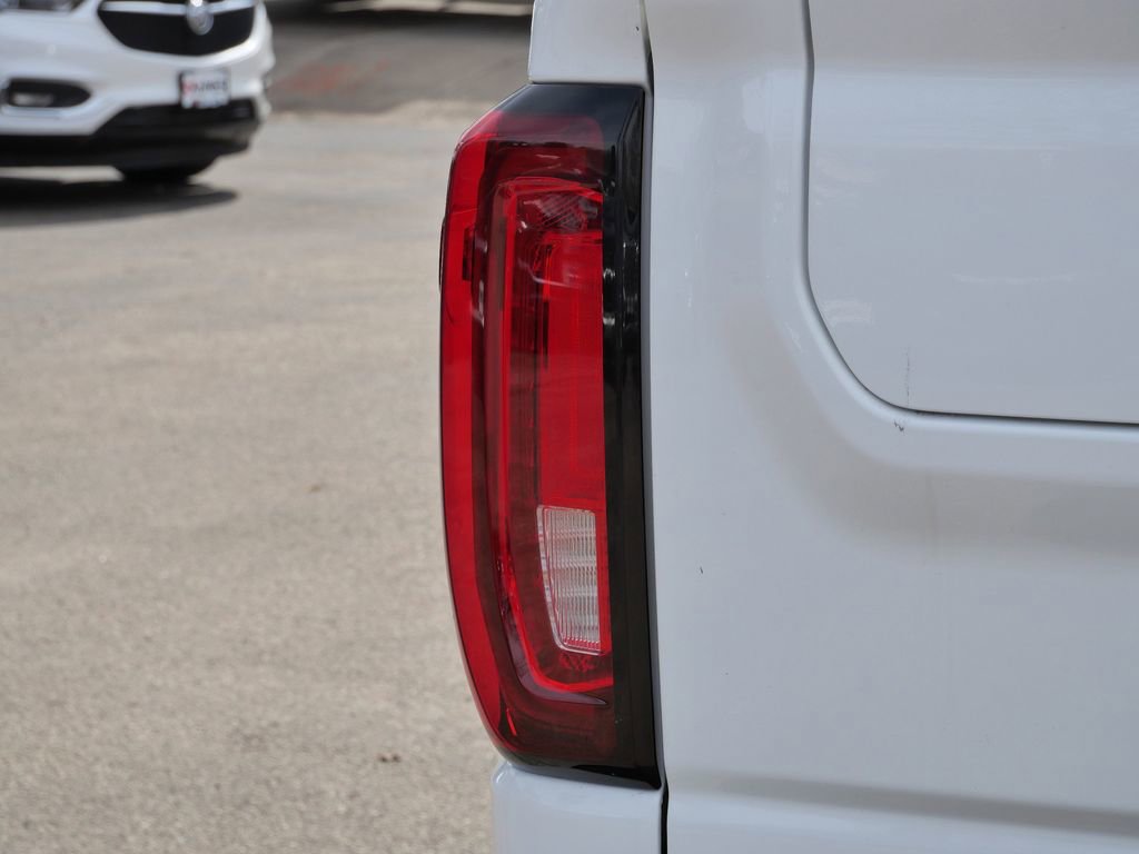 Used 2023 GMC Sierra 2500 AT4 w/ AT4 Premium Plus Package image 9