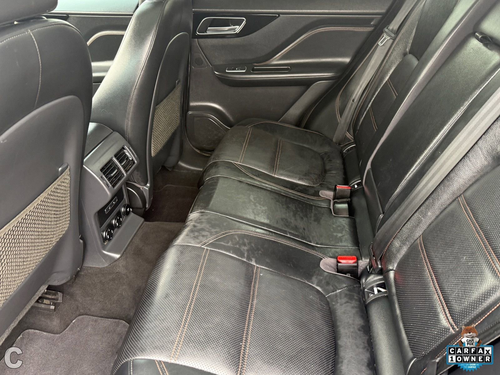 Used 2020 Jaguar F-PACE Prestige image 15