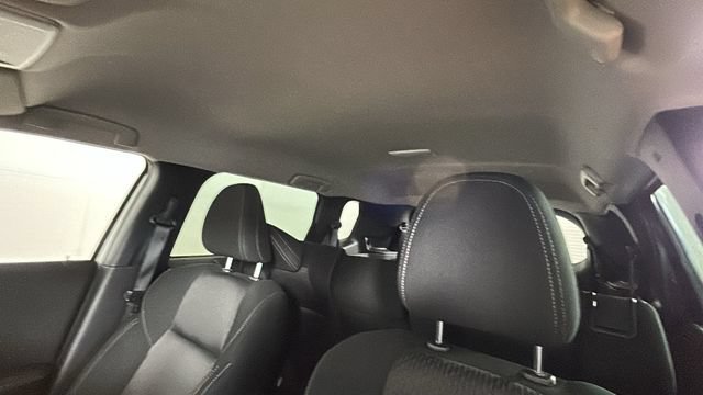 Used 2022 Mitsubishi Outlander ES AWD/4WD image 12