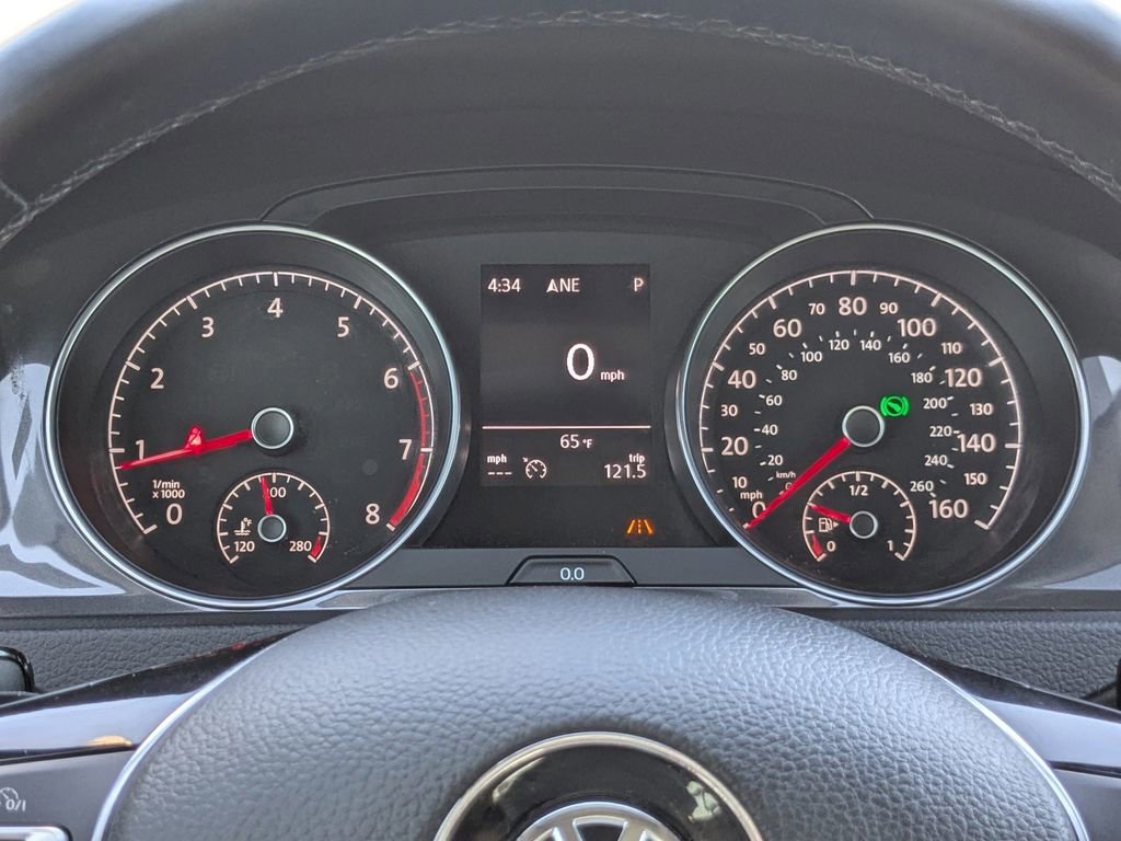 Used 2018 Volkswagen Golf Alltrack SEL image 25