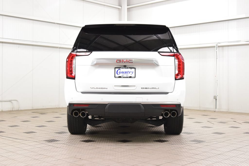 Used 2024 GMC Yukon XL Denali AWD/4WD image 7