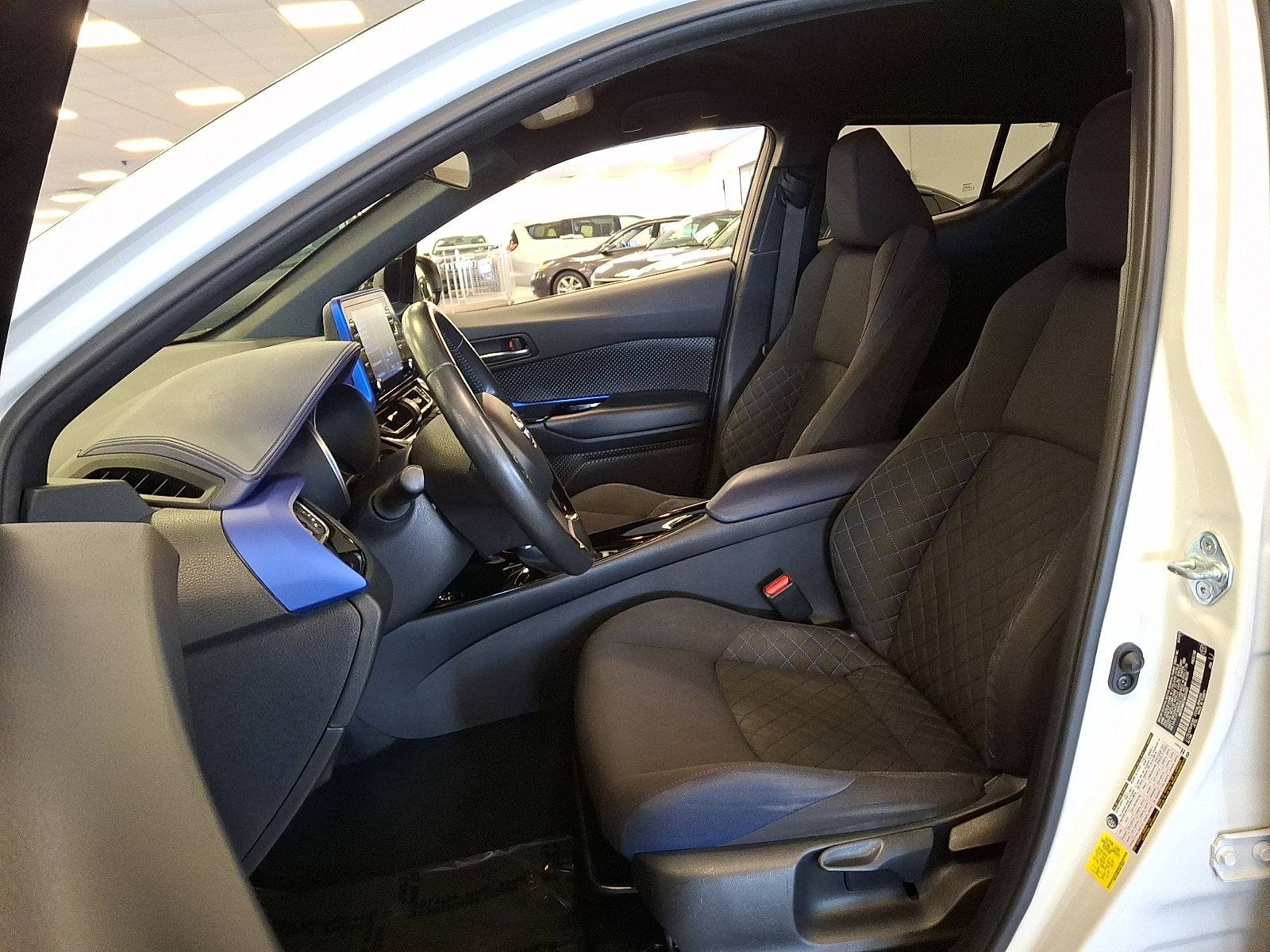 Used 2021 Toyota C-HR XLE image 13