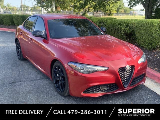 Used 2021 Alfa Romeo Giulia Sprint w/ Nero Edizione RWD image 1