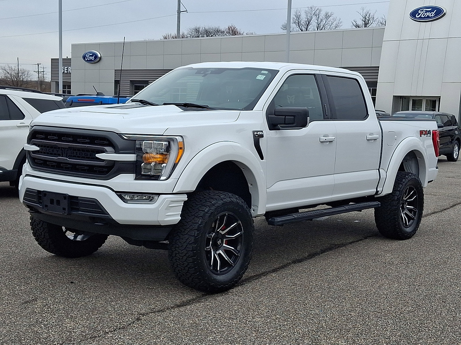 Used 2022 Ford F150 XLT w/ Equipment Group 302A High image 5