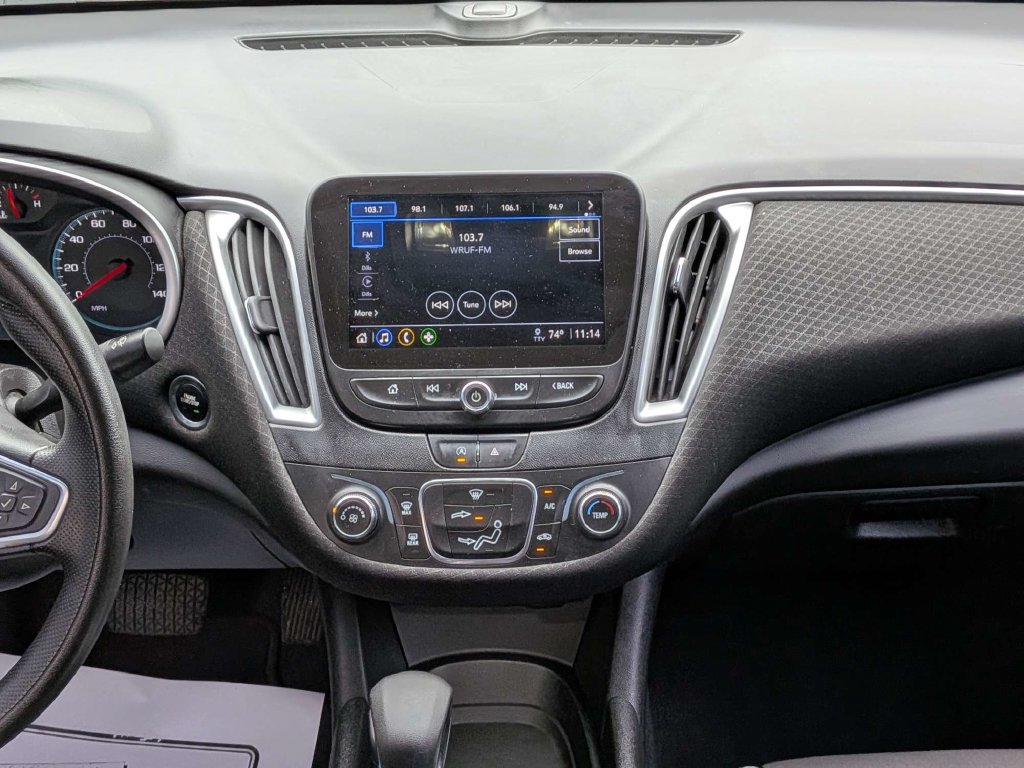 Used 2022 Chevrolet Malibu LS FWD image 13