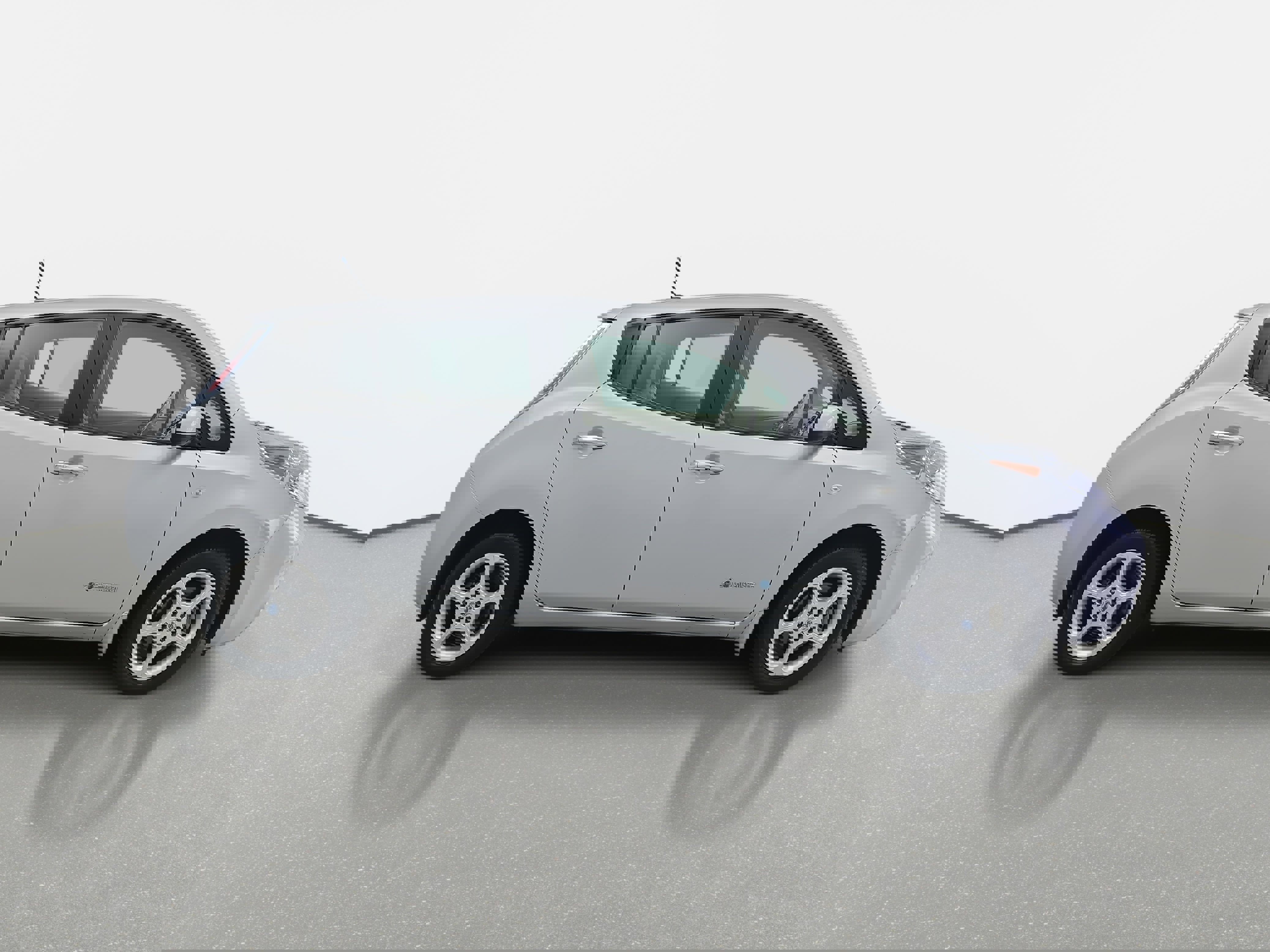 Used 2012 Nissan Leaf SL image 4