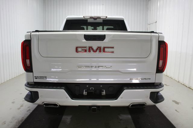 Used 2022 GMC Sierra 1500 Denali w/ Denali Reserve Package AWD/4WD image 5