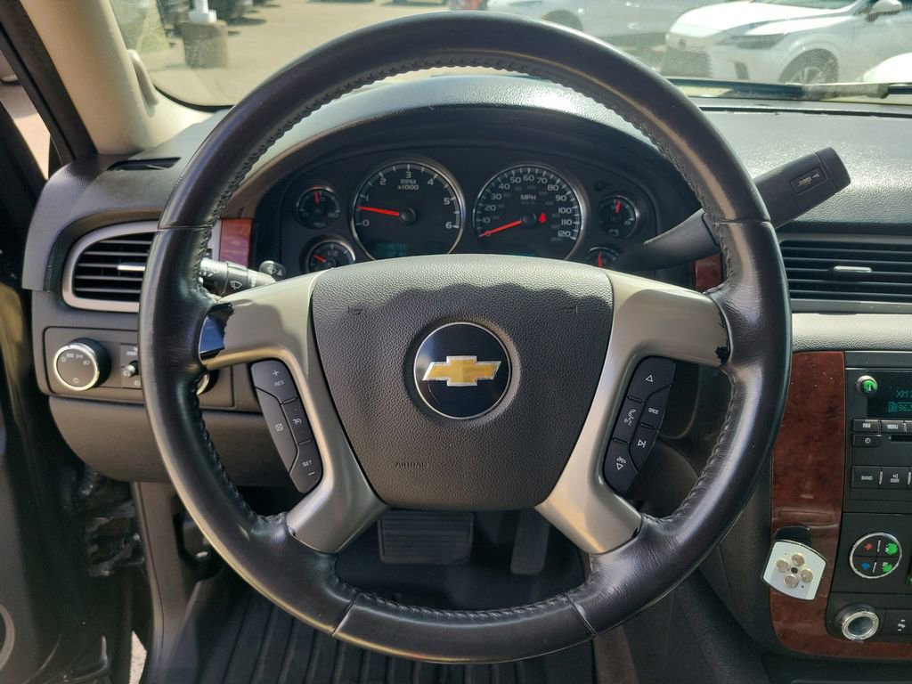 Used 2011 Chevrolet Tahoe LT w/ Luxury Package image 21