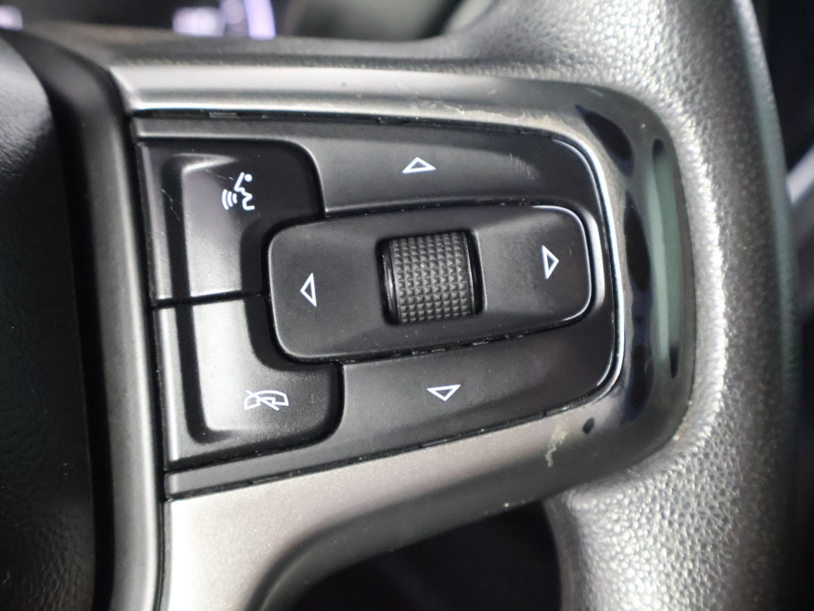Used 2021 Chevrolet Silverado 2500 LT w/ Z71 Off-Road Package AWD/4WD image 38