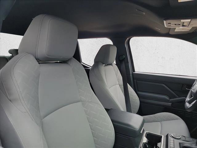 Used 2024 Toyota Tacoma SR5 image 15