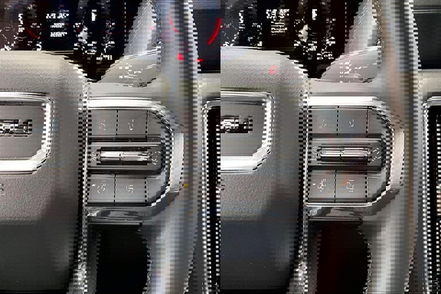 Used 2025 GMC Yukon Denali image 21