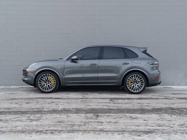 Certified 2020 Porsche Cayenne Turbo S video 2