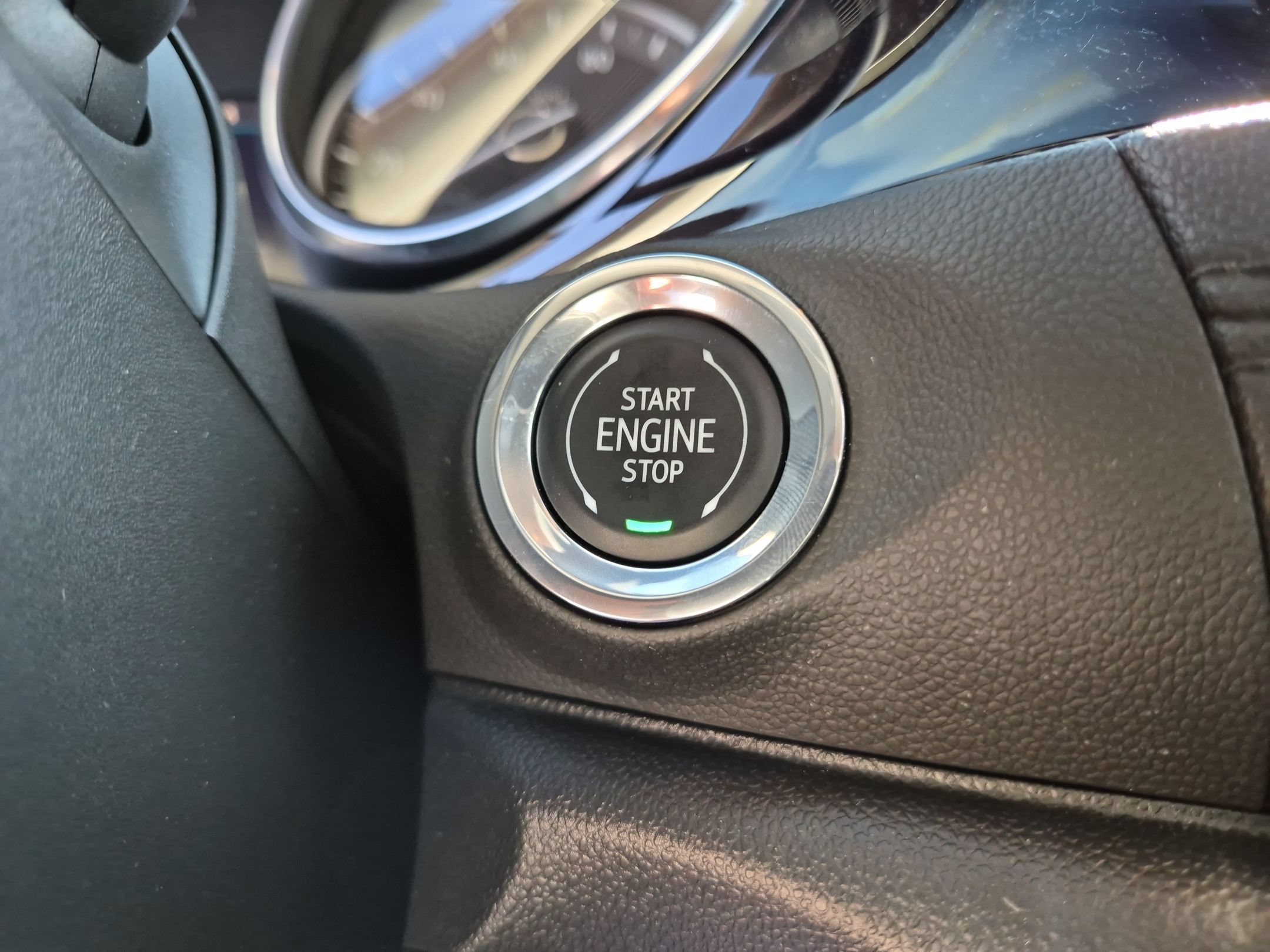 Certified 2023 Buick Encore GX Select w/ Sport Touring Package FWD image 15