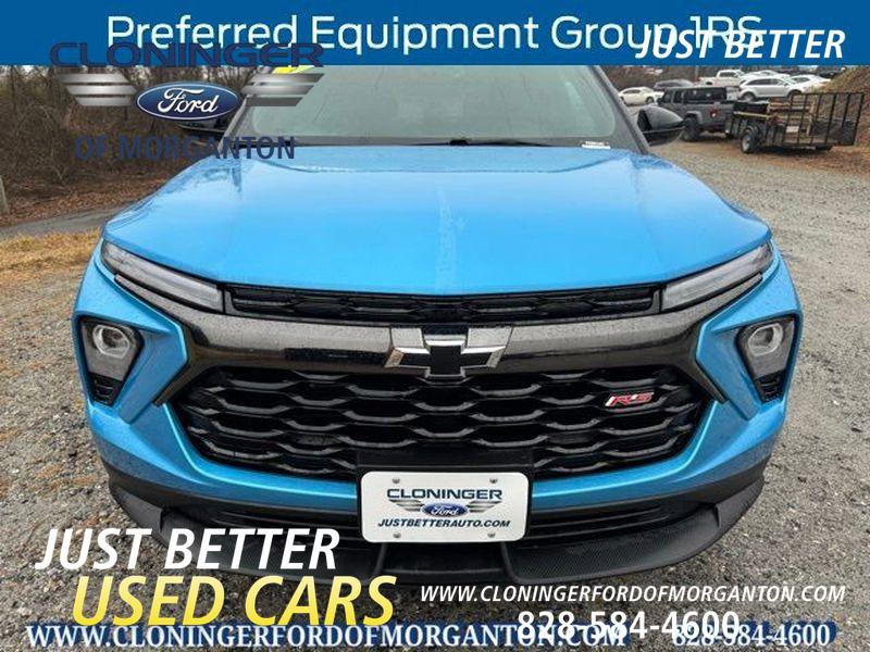 Used 2025 Chevrolet TrailBlazer RS w/ Convenience Package image 2