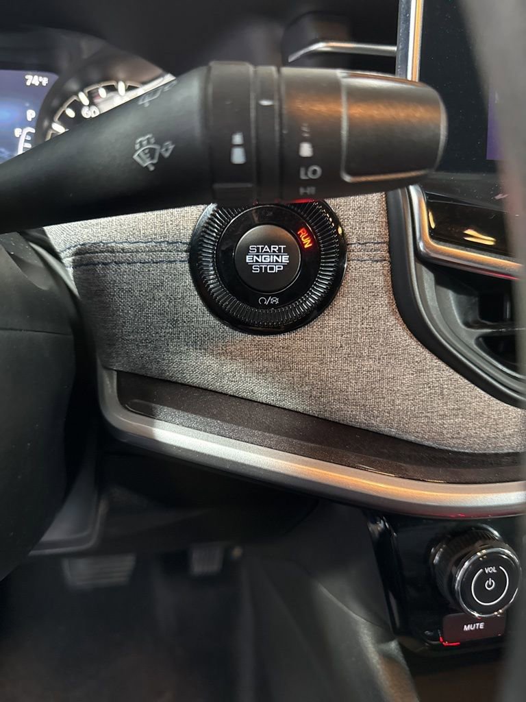 Used 2023 Jeep Compass Sport image 40