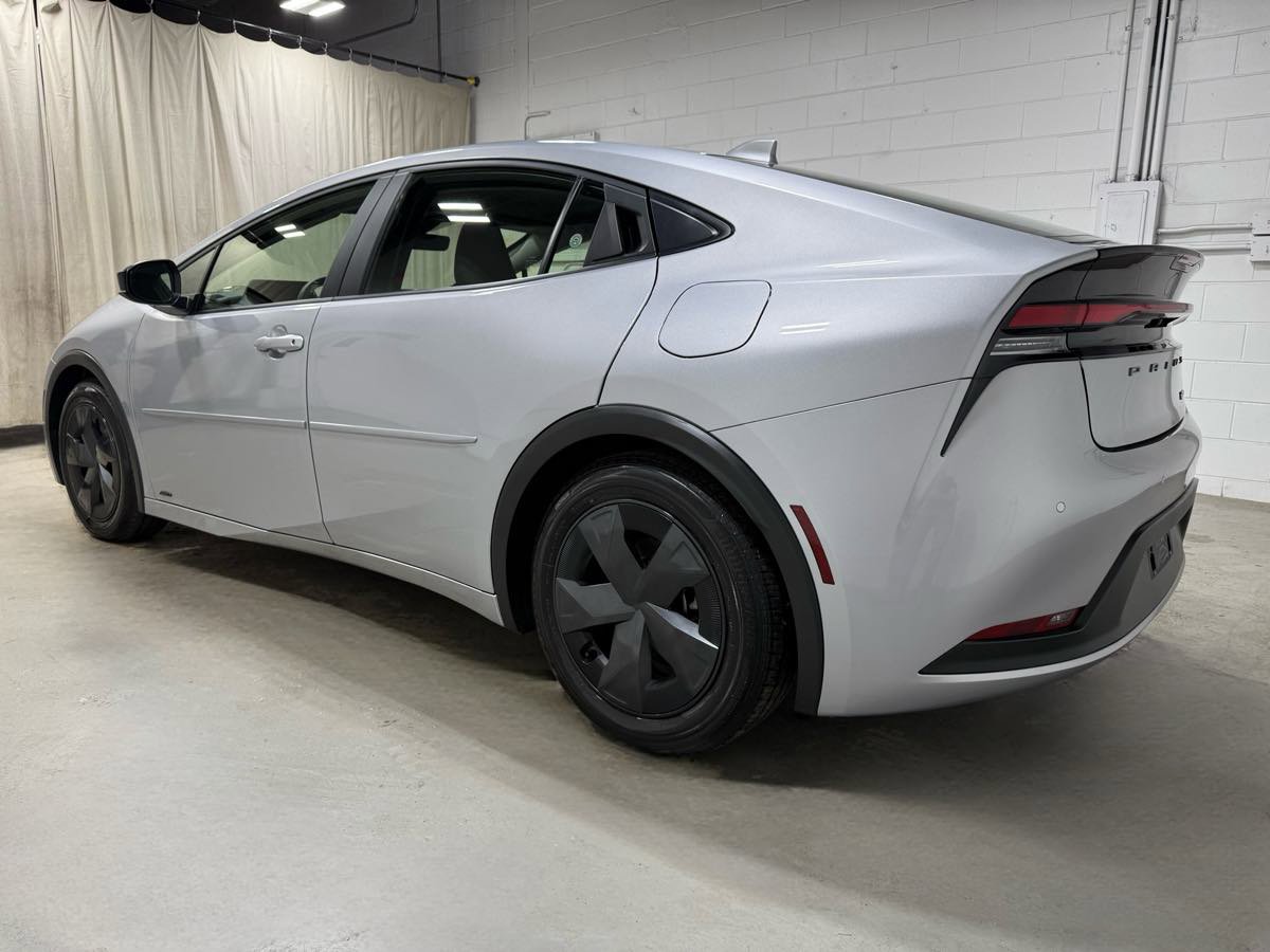 Used 2023 Toyota Prius LE w/ Protection Package #3 (TMS) image 5