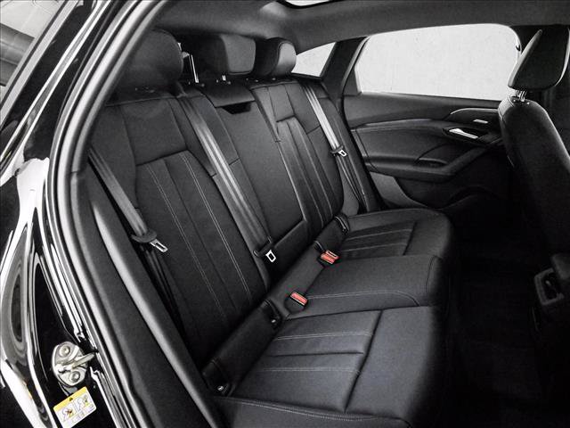 Certified 2025 Audi A6 e-tron Premium Plus w/ Premium Plus RWD image 21