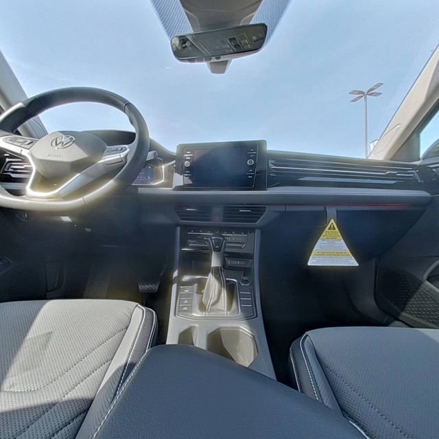 New 2026 Volkswagen Jetta SEL FWD image 26