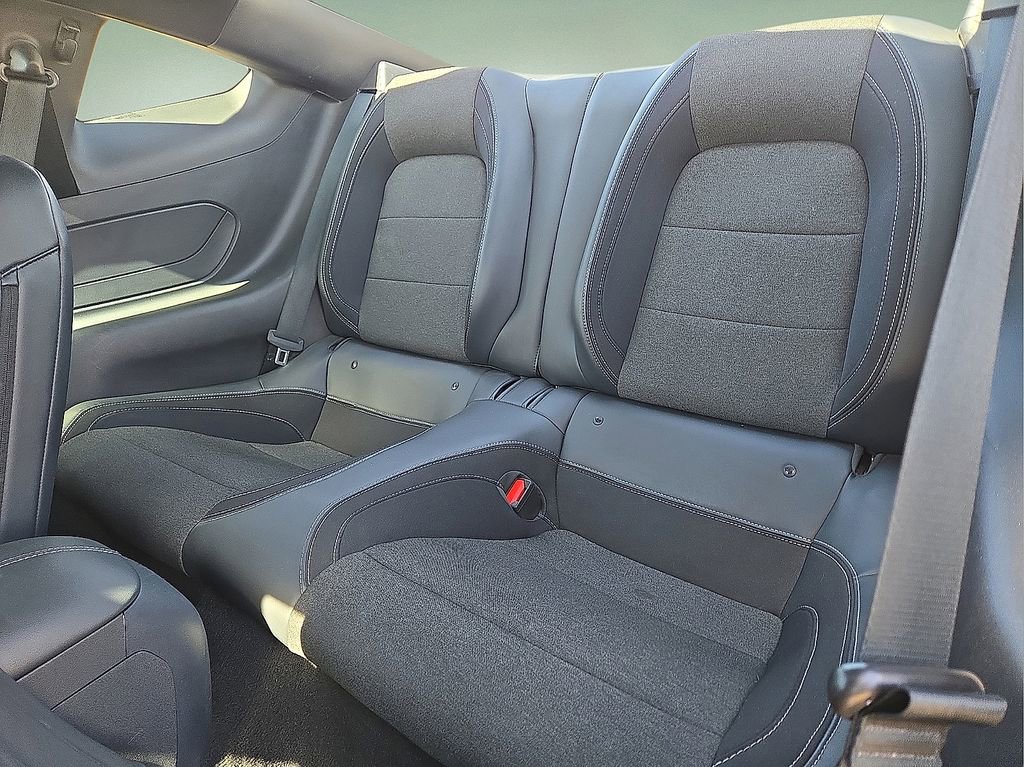 Used 2024 Ford Mustang EcoBoost image 15