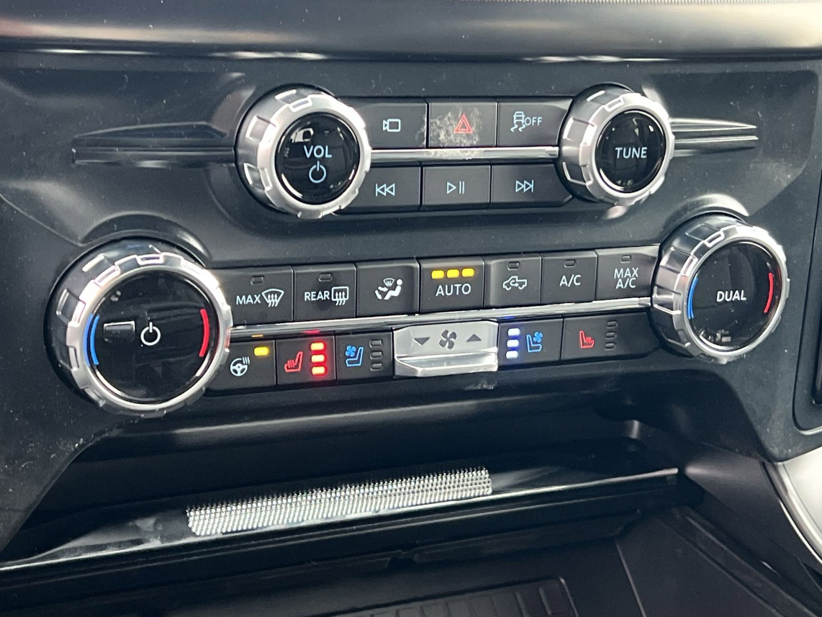 New 2026 Ford F150 Lariat w/ Equipment Group 501A Mid image 21