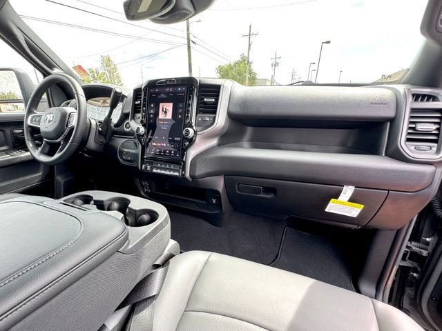 New 2027 RAM 3500 Tradesman AWD/4WD image 13