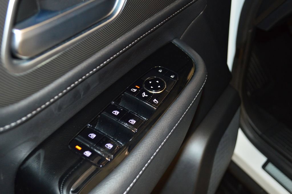 Certified 2025 INFINITI QX80 Pure RWD image 18