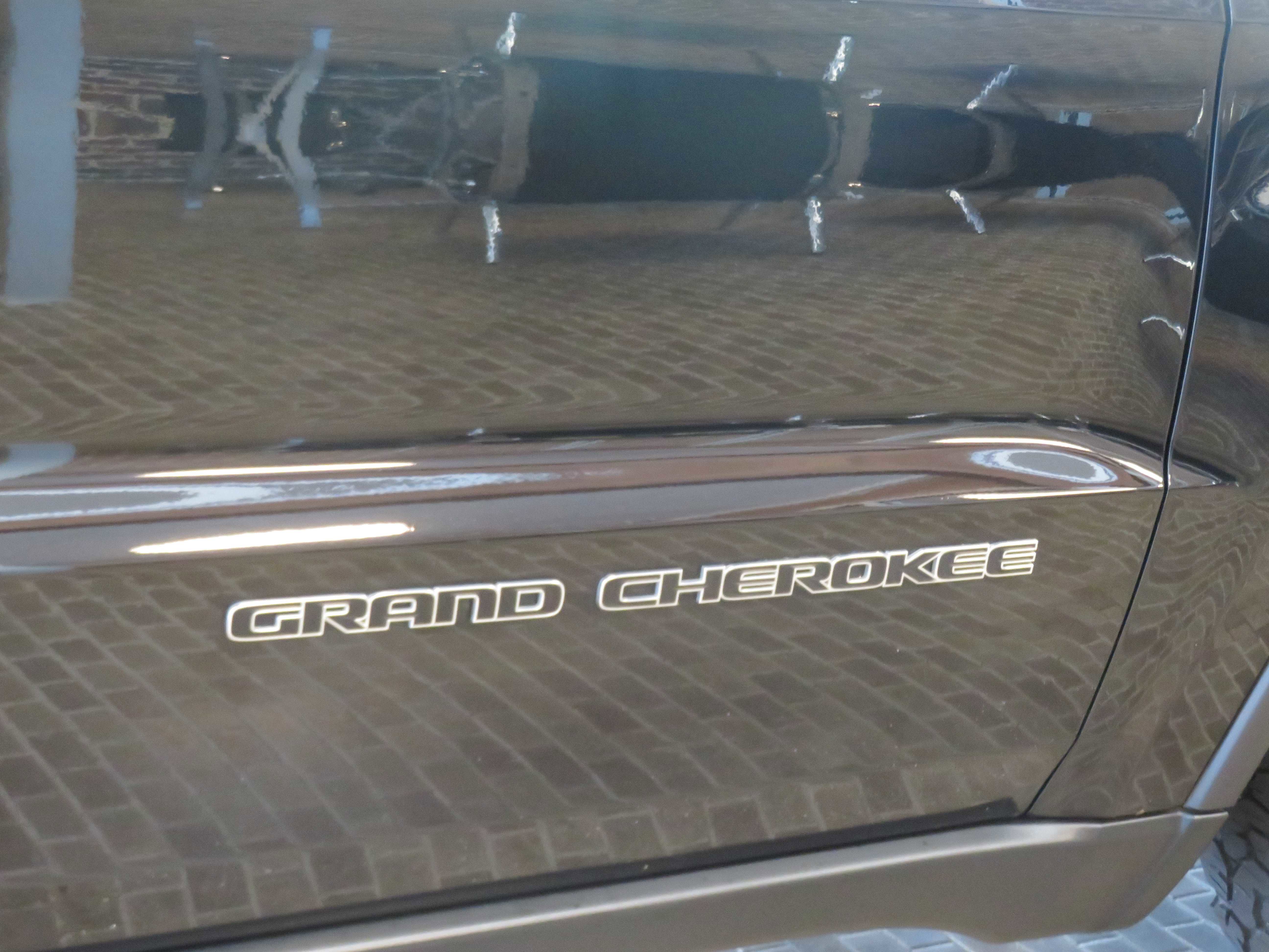 Used 2020 Jeep Grand Cherokee Limited w/ Trailer Tow Group IV image 64