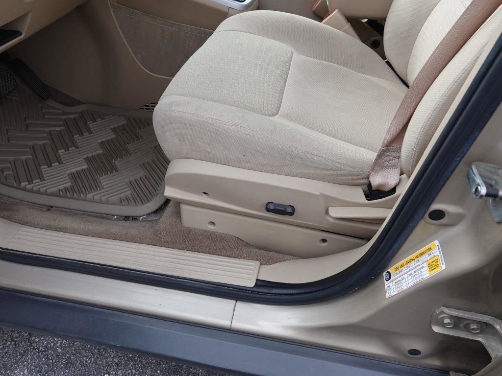 Used 2007 Chevrolet Equinox LT w/ LT Preferred Equipment Group image 13