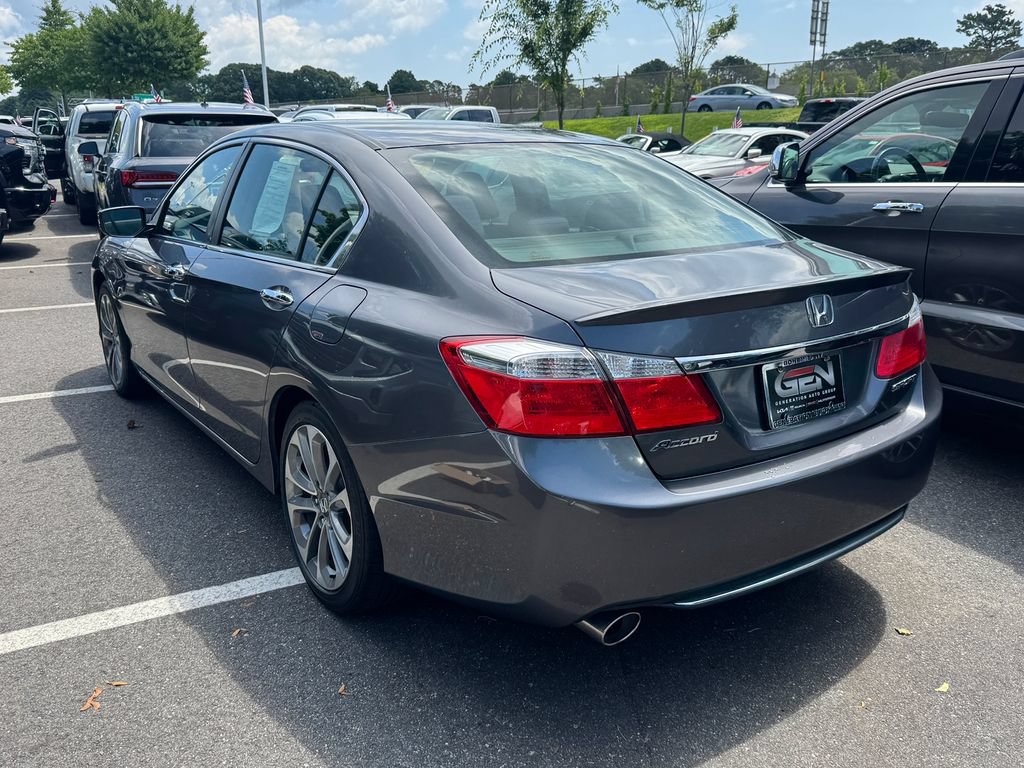 Used 2013 Honda Accord Sport image 5