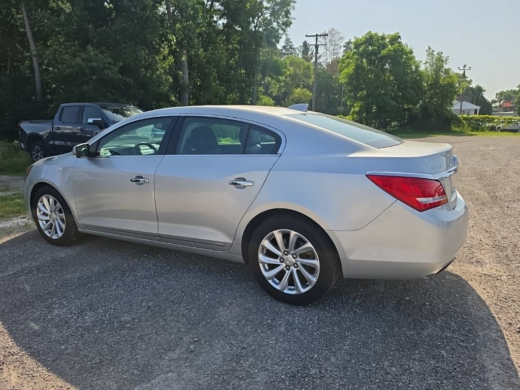 Certified 2016 Buick LaCrosse Leather w/ Experience Buick Package FWD image 4