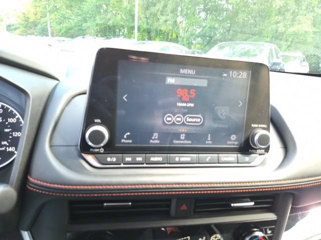 Used 2025 Nissan Rogue SV w/ Rock Creek Premium Package AWD/4WD image 24