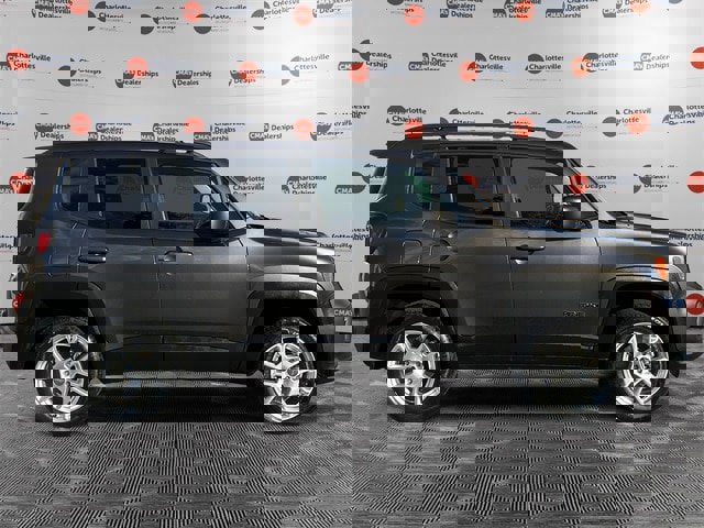 Used 2019 Jeep Renegade Latitude image 6