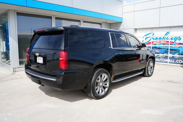 Used 2016 Chevrolet Suburban LTZ image 38