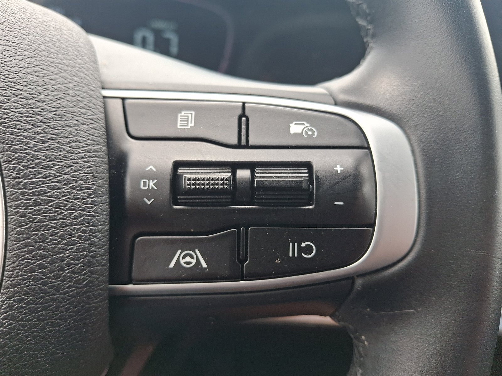 Used 2023 Kia Sportage X-Line w/ X-Line Premium Package AWD/4WD image 21
