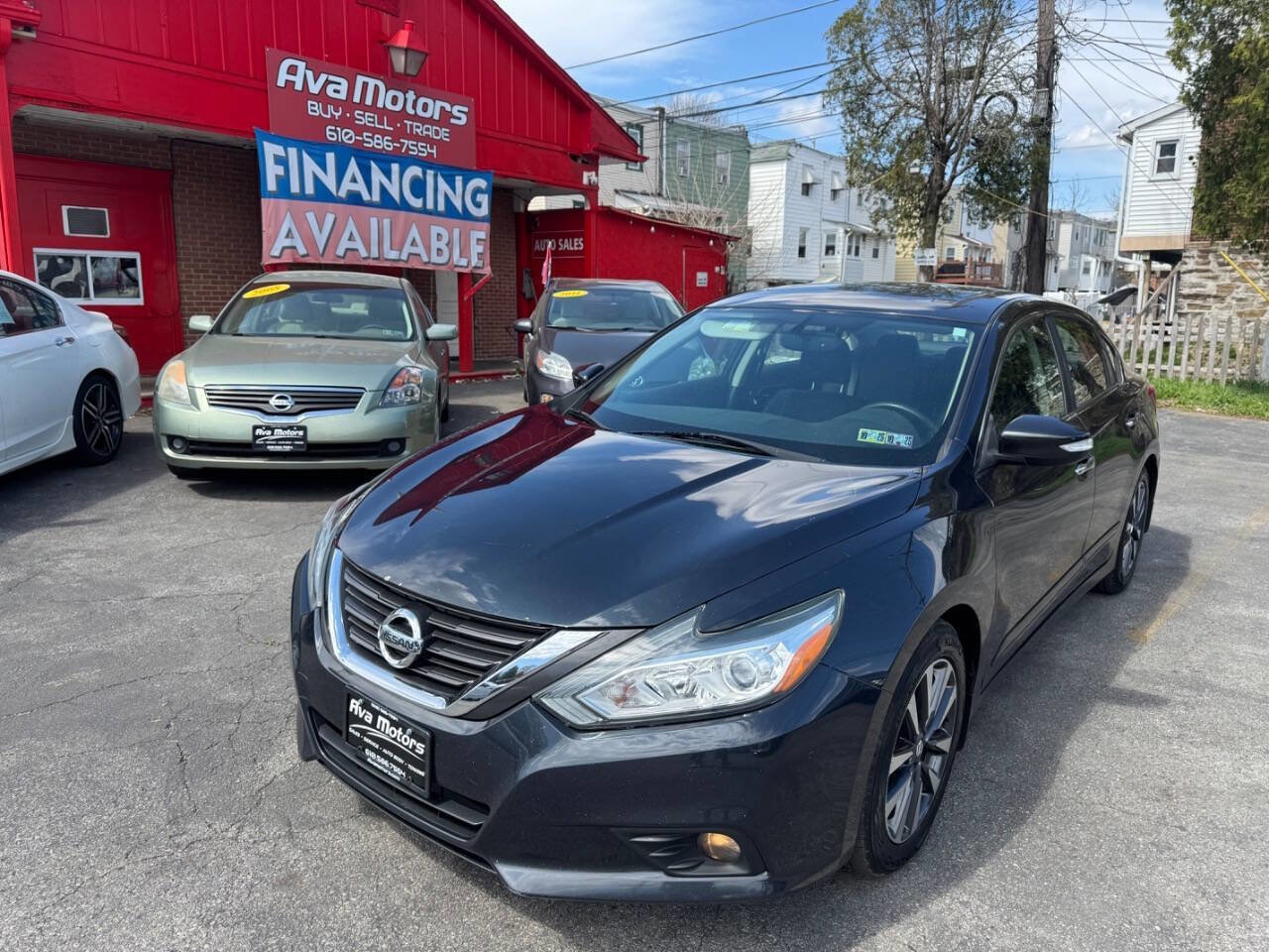 Used 2016 Nissan Altima 2.5 SV w/ Convenience Package image 1