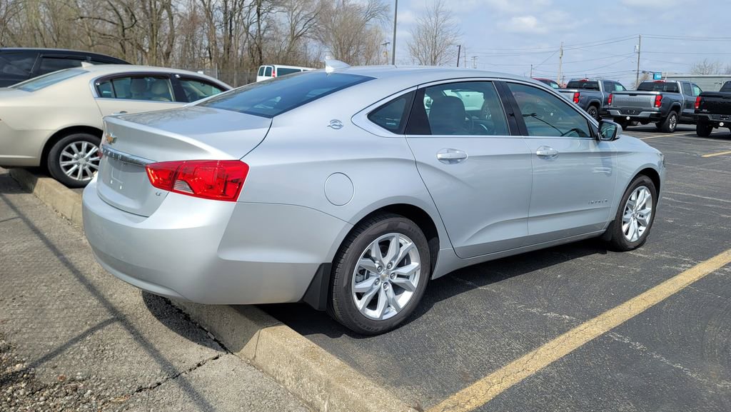 Used 2018 Chevrolet Impala LT w/ LT Leather Package image 6
