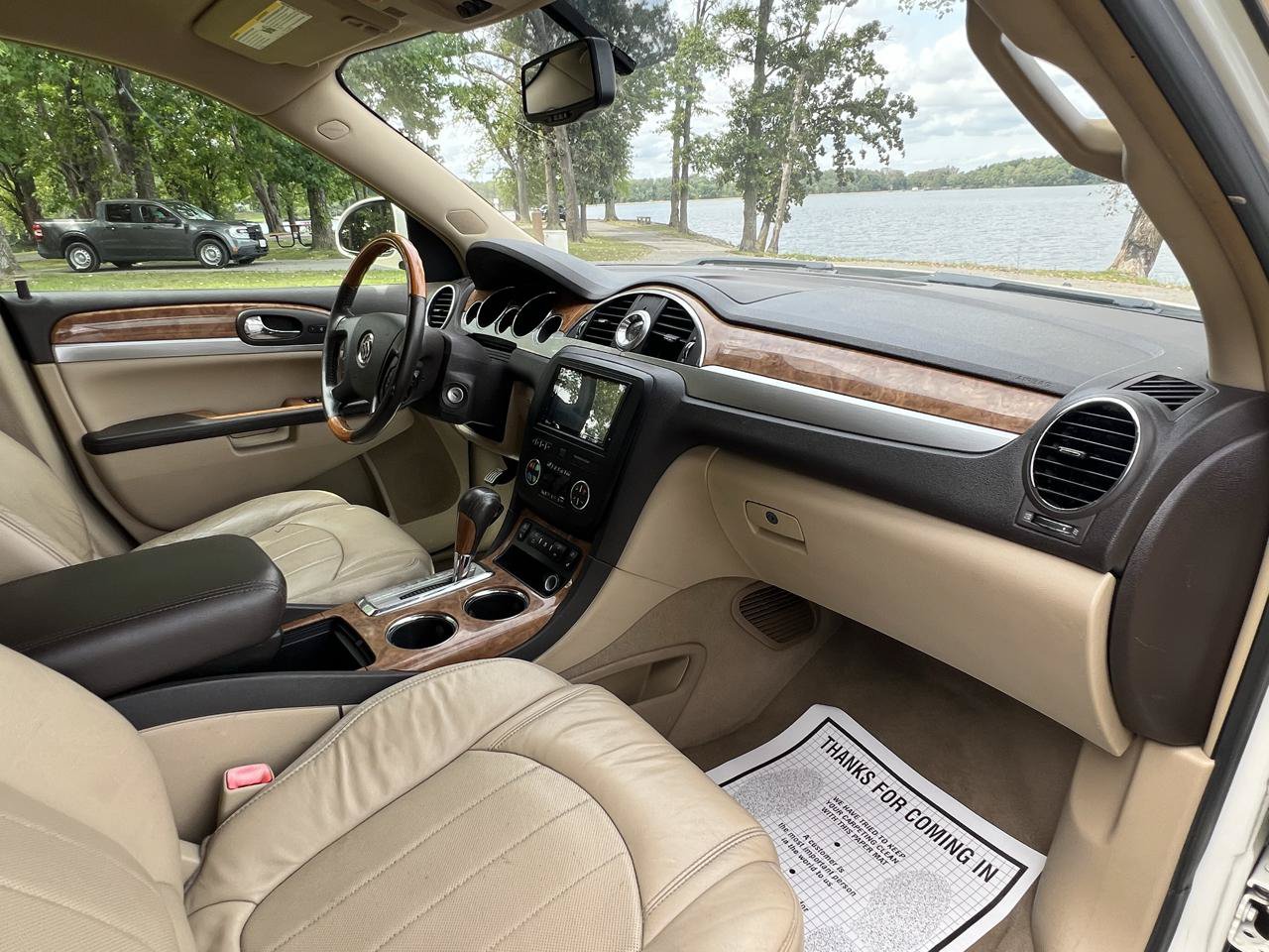 Used 2009 Buick Enclave CXL w/ Driver Confidence Package FWD image 23