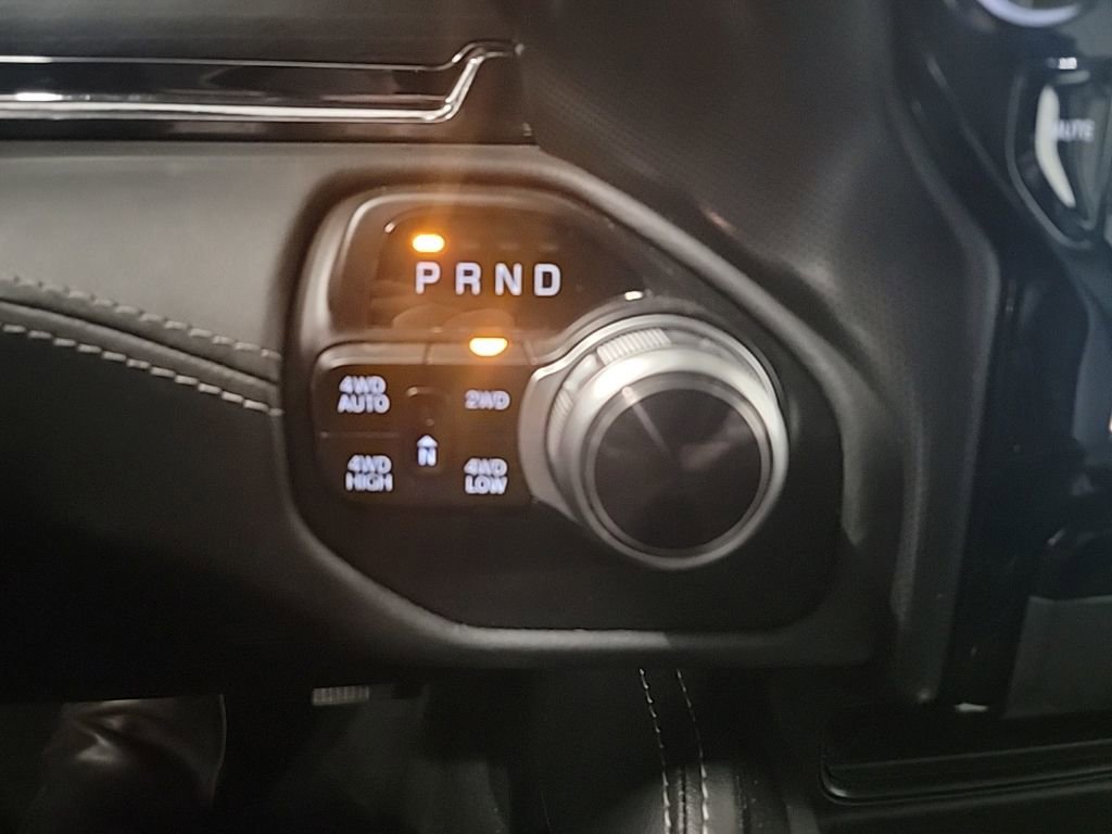 Used 2022 RAM 1500 Limited AWD/4WD image 19