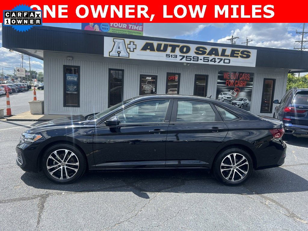 Used 2024 Volkswagen Jetta Sport