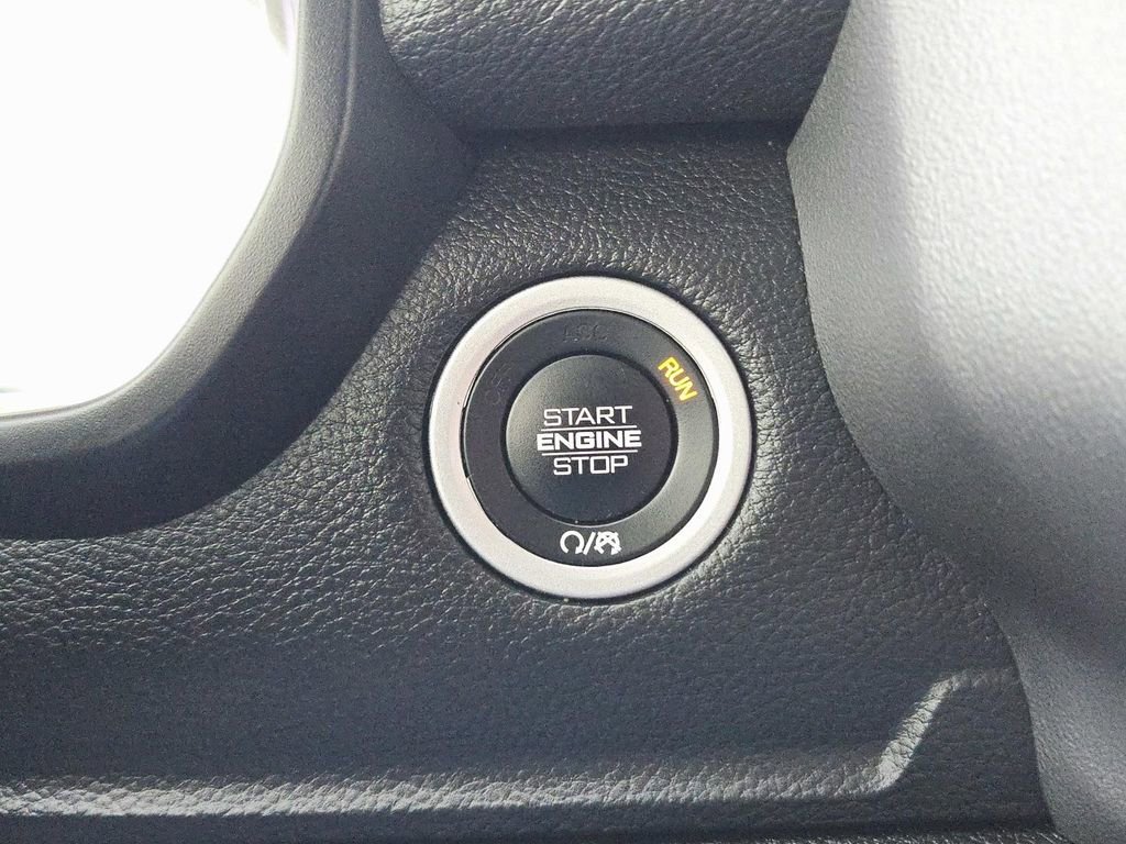 Used 2023 RAM 1500 Laramie image 32