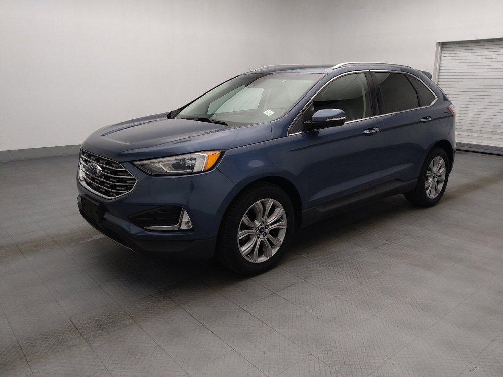 Used 2019 Ford Edge Titanium FWD image 2