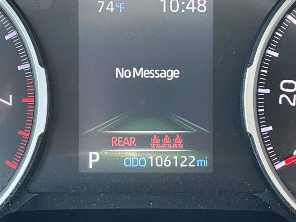 Used 2021 Toyota RAV4 XLE Premium AWD/4WD image 28